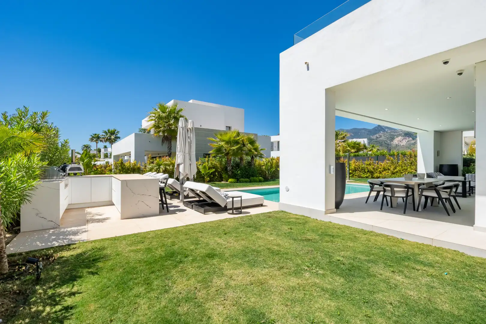 Terrassa de Casa o xalet en venda en Rïo Real - Los Monteros