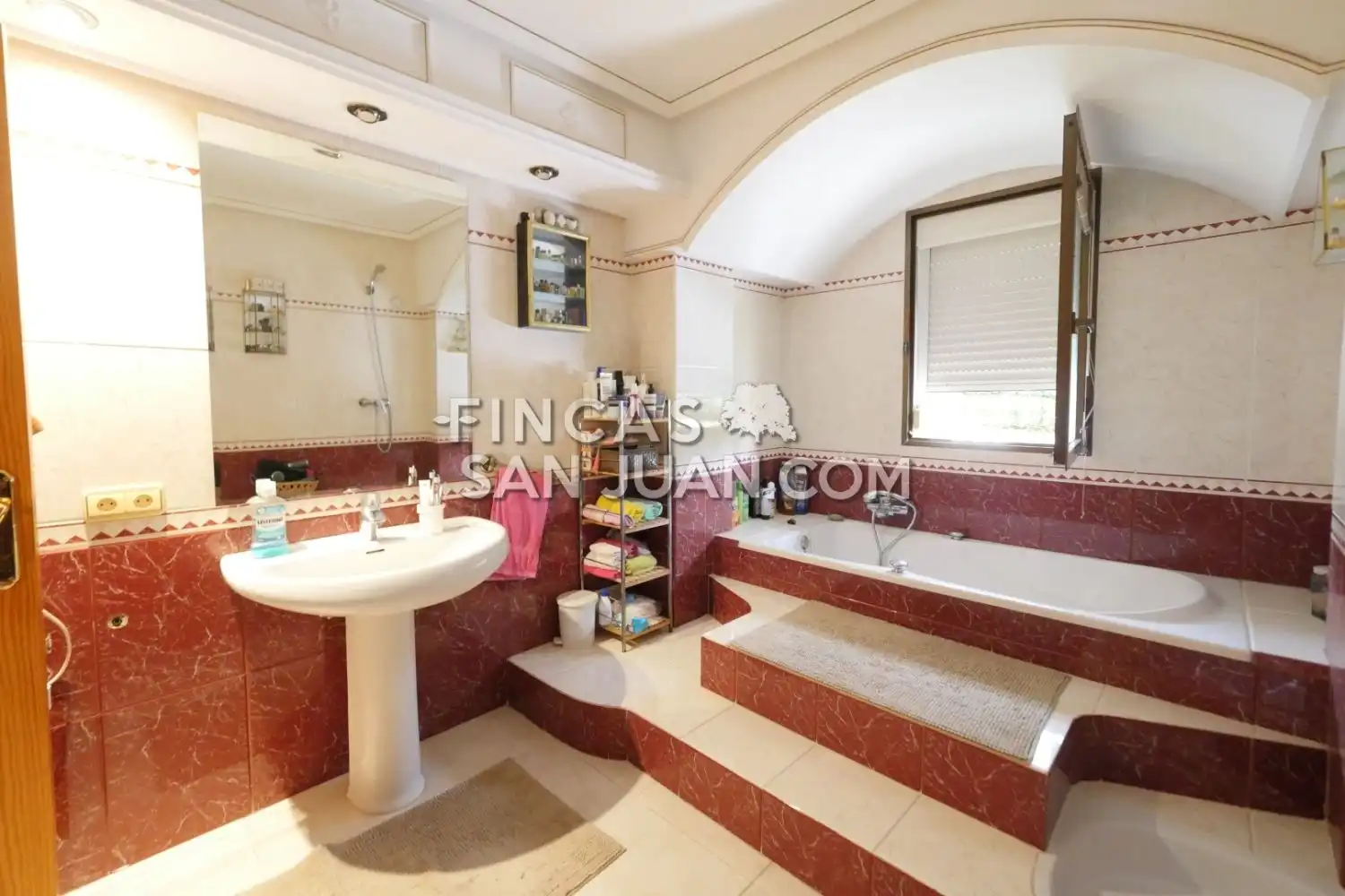 Baño de Casa o chalet en venta en Mutxamel con Terraza, Piscina y Balcón