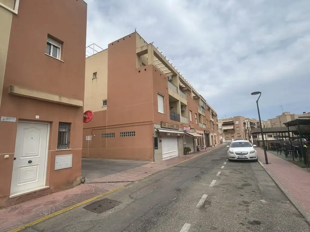 Aparcament amb ascensor en venda a Calle Ramón y Cajal, imagen 10