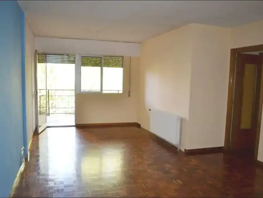 Sala de estar de Piso en venta en Collado Villalba con Piscina