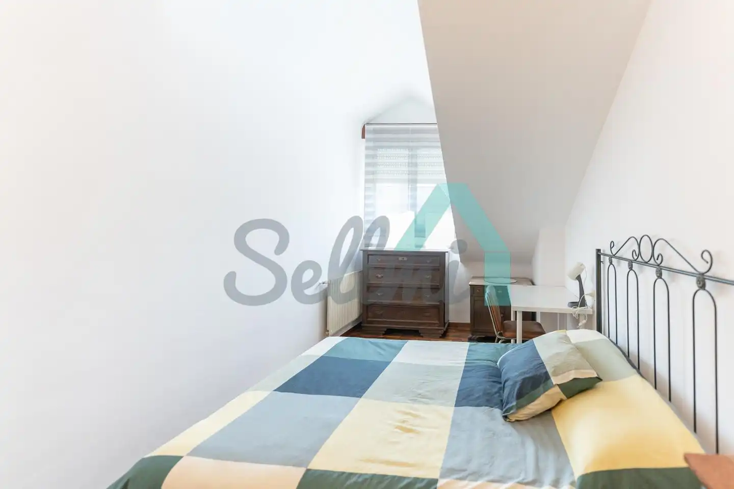 Schlafzimmer von Maisonette zur Miete in Oviedo  mit Heizung, Parkett und Terrasse