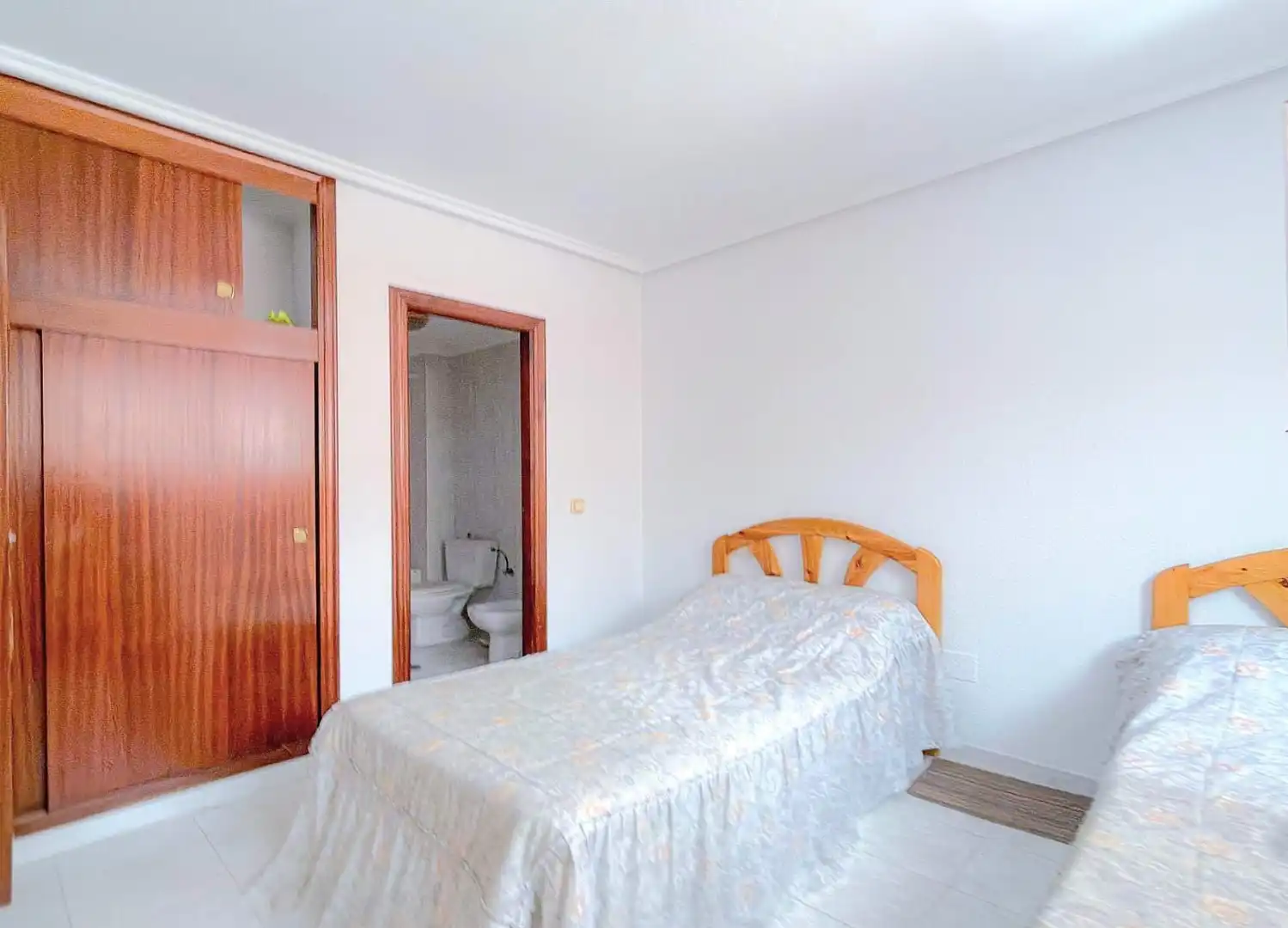 Schlafzimmer von Wohnungen zum Verkauf in Torrevieja mit Terrasse, Möbliert und Gemeinschaftspool