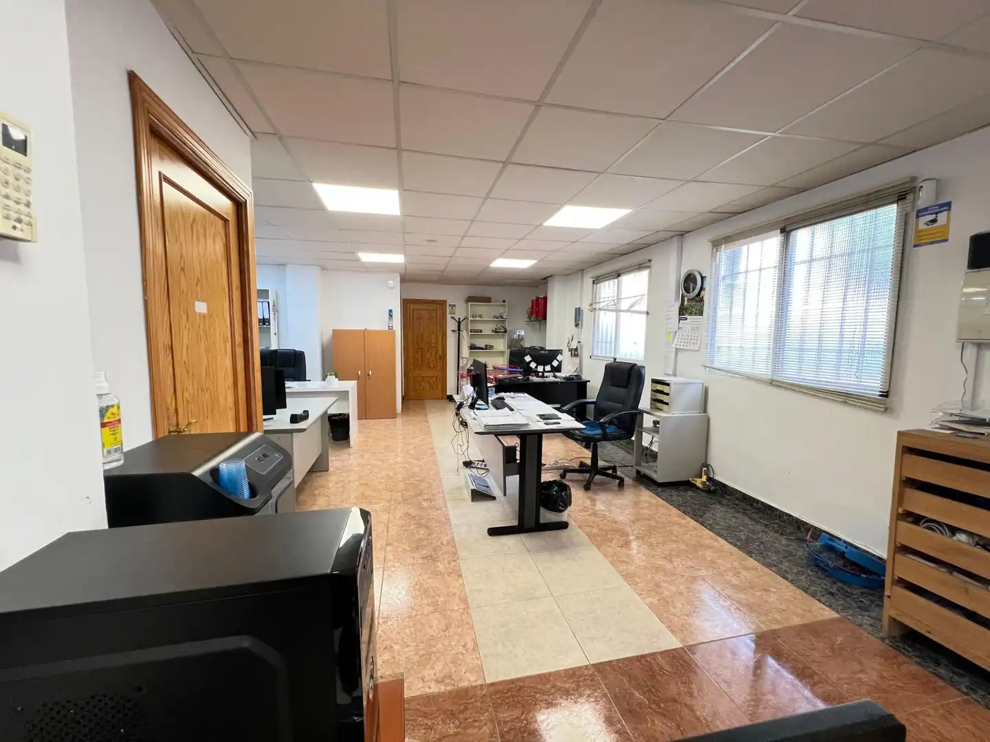 Commercial properties for sale in Maracena  with Air Conditioner and Furnished