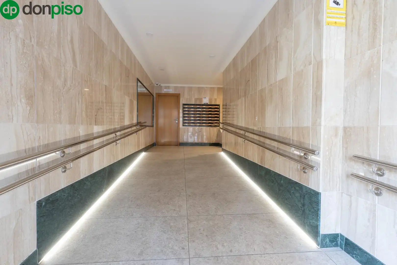 Flat for sale in Granada  with Furnished