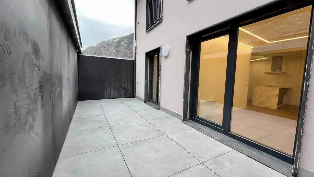 Flat with terrace to rent in Carretera General 2, Km 4, imagen 9