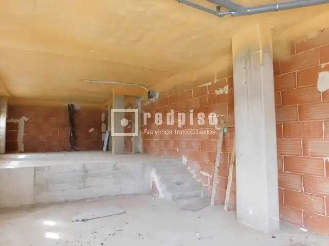 Commercial properties for rent in Madrid  with Terrace