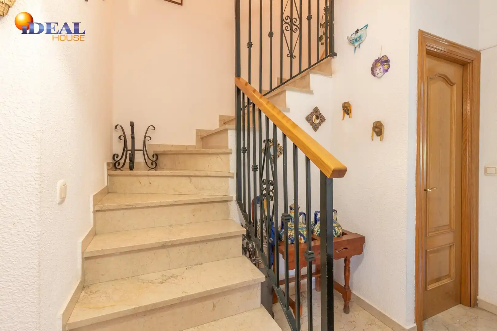 Casa o xalet en venda en Las Gabias amb Aire condicionat, Calefacció i Jardí privat