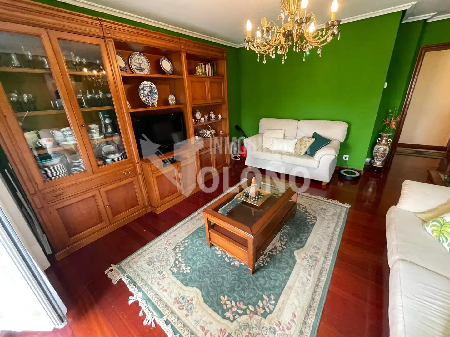 Sala de estar de Piso en venta en Castañares de Rioja con Calefacción, Parquet y Terraza