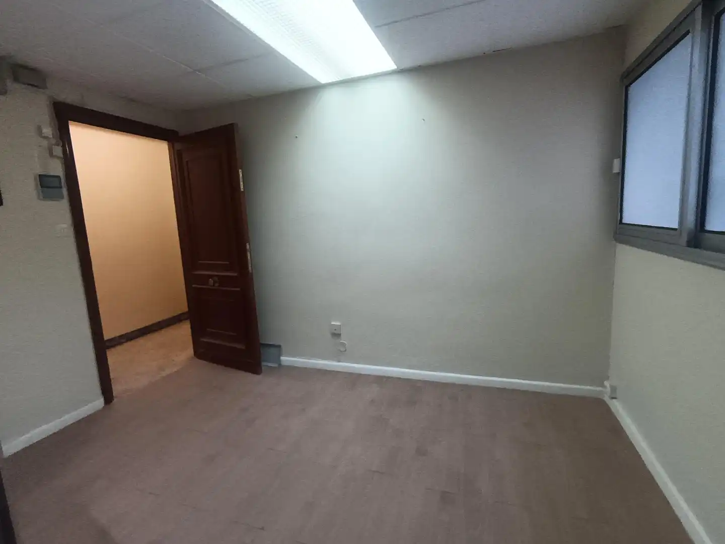 Büro mit Aufzug zur Miete in Calle COLMENARES, imagen 2