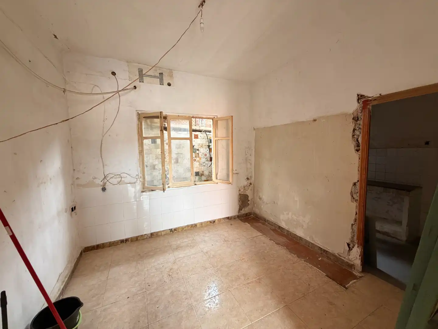 Casa adosada en venta en Cartagena con Terraza, Trastero y Alarma