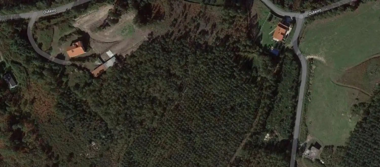 Land for sale in A Laracha  , A Coruña