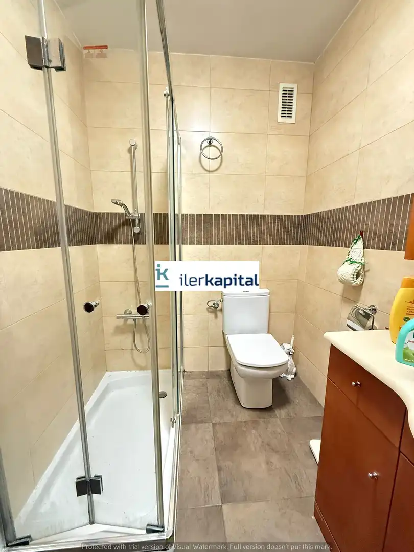 Baño de Piso en venta en Almacelles con Aire acondicionado, Calefacción y Trastero