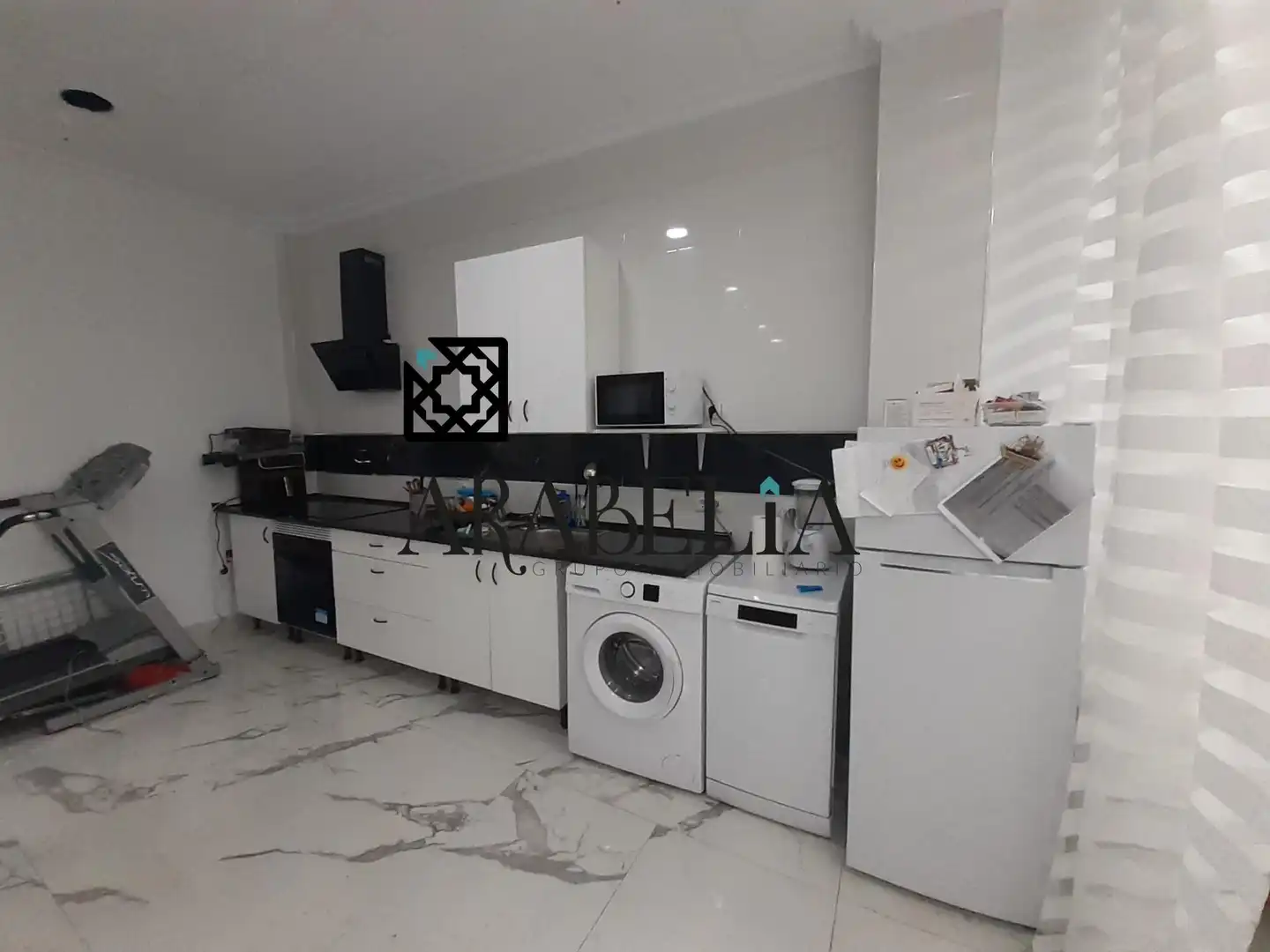 Cuina de Casa o xalet en venda en Córdoba amb Aire condicionat, Calefacció i Terrassa
