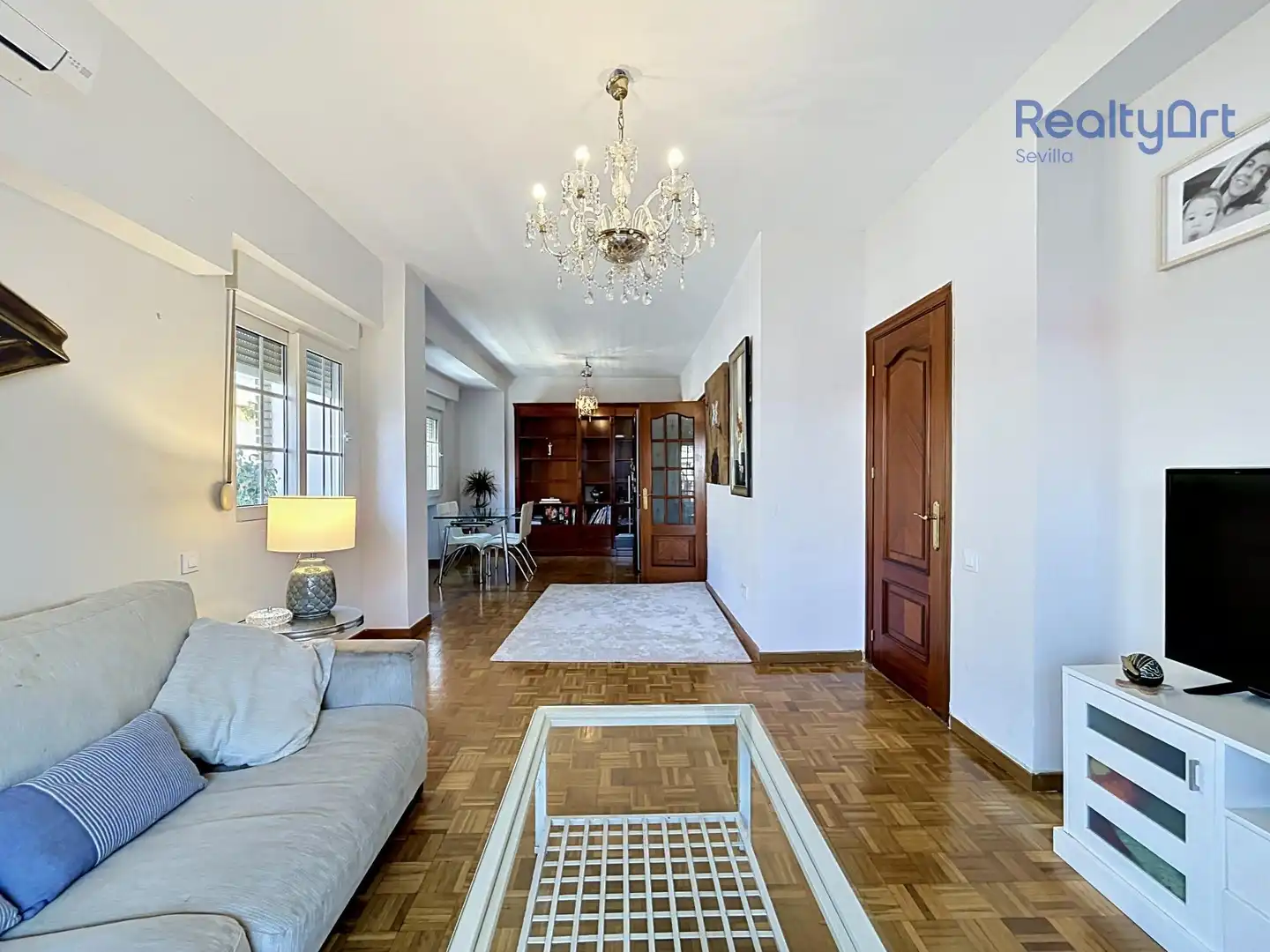 Sala de estar de Piso en venta en Sevilla con Aire acondicionado, Parquet y Terraza