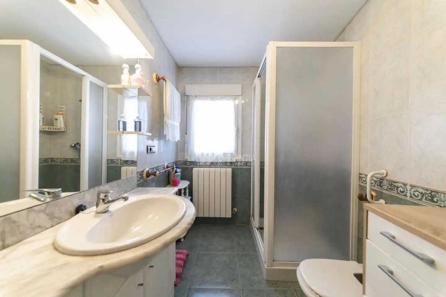 Baño de Casa o chalet en venta en Miranda de Arga con Aire acondicionado, Calefacción y Jardín privado