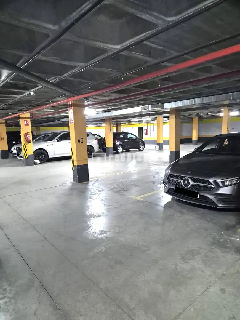 Parking de Garaje en venta en Madrid