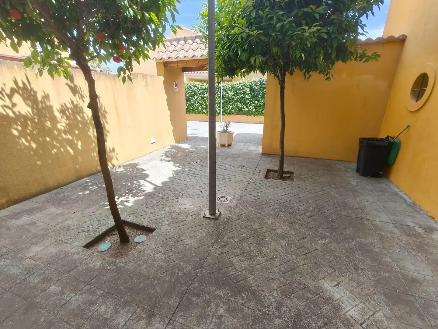 Terrassa de Casa adosada en venda en Puerto Real amb Aire condicionat, Calefacció i Jardí privat