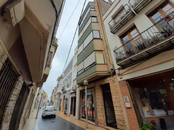 Vista exterior de Piso en venta en Alcanar con Trastero