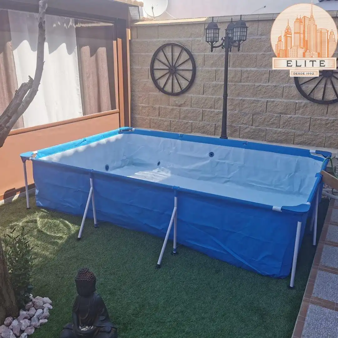 Piscina de Casa o chalet en venta en Yuncos, Toledo