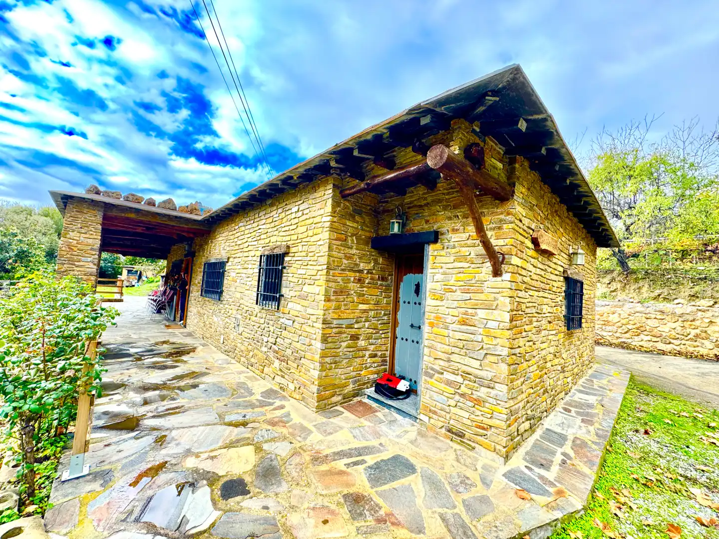 Exterior view of Houses for sale in Alpujarra de la Sierra  with Heating, Private garden and Terrace