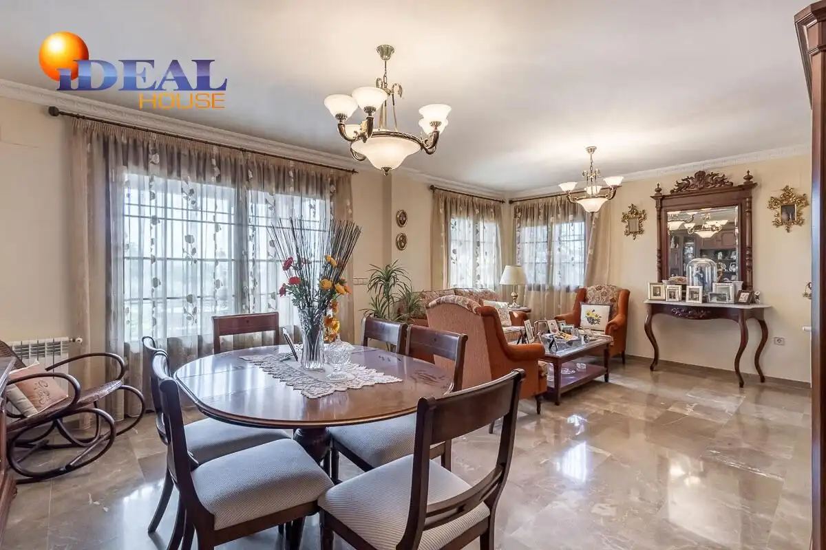 Casa con giardino in vendita a Calle MARIANA PINEDA, imagen 9