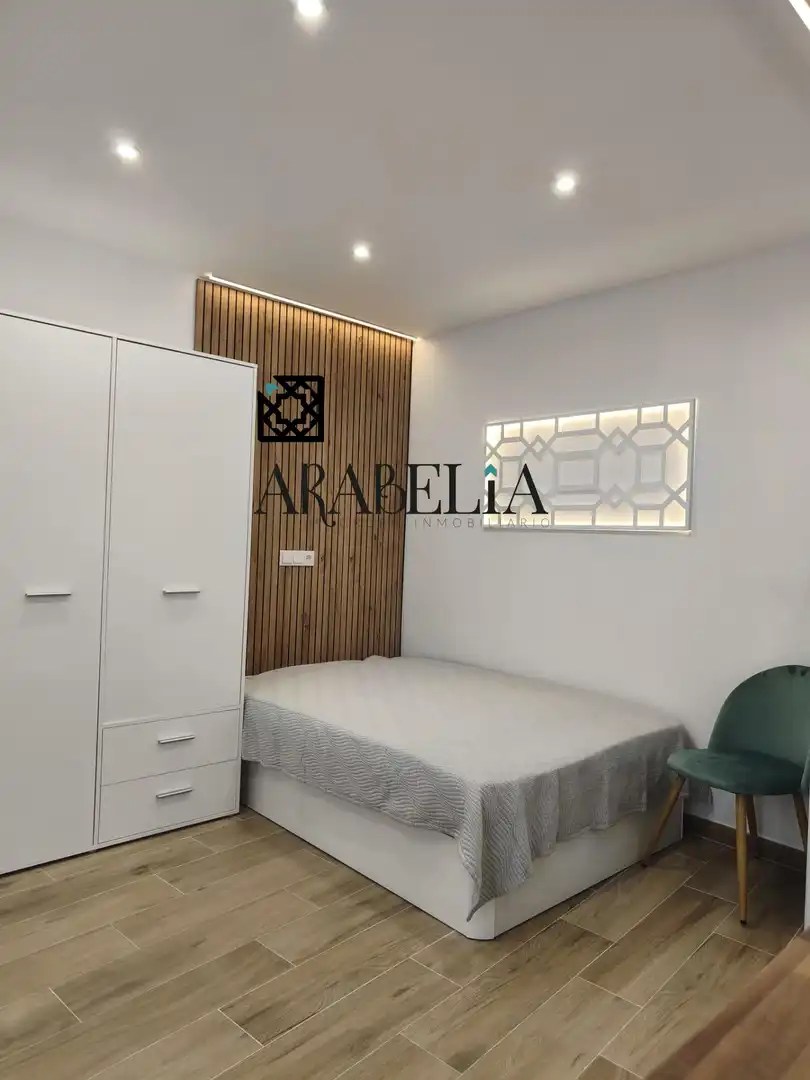 Bedroom of Study for sale in Córdoba  with Air Conditioner