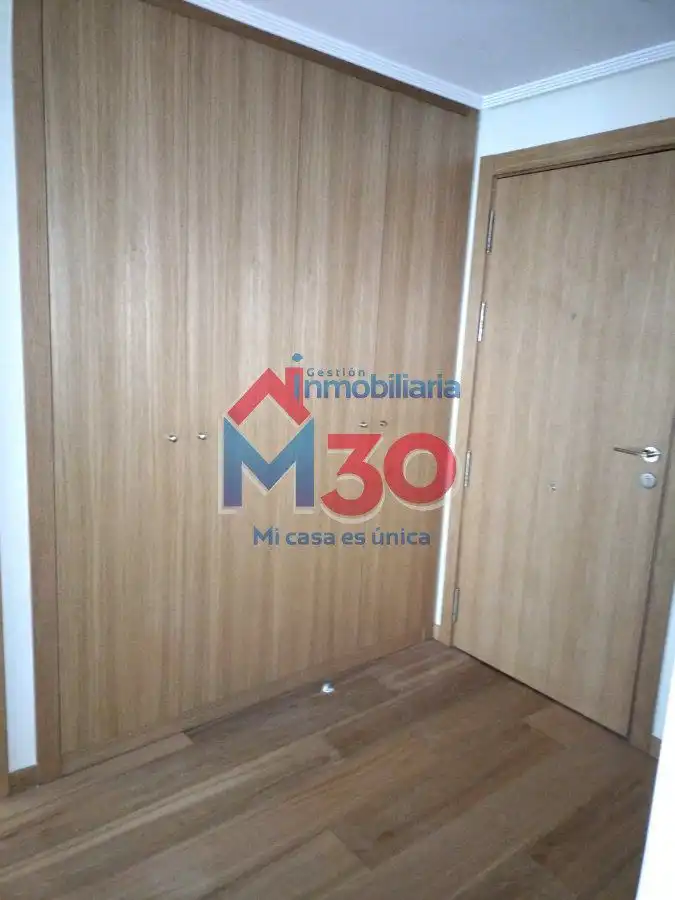 Dormitori de Pis en venda en Miranda de Ebro amb Calefacció, Terrassa i Traster