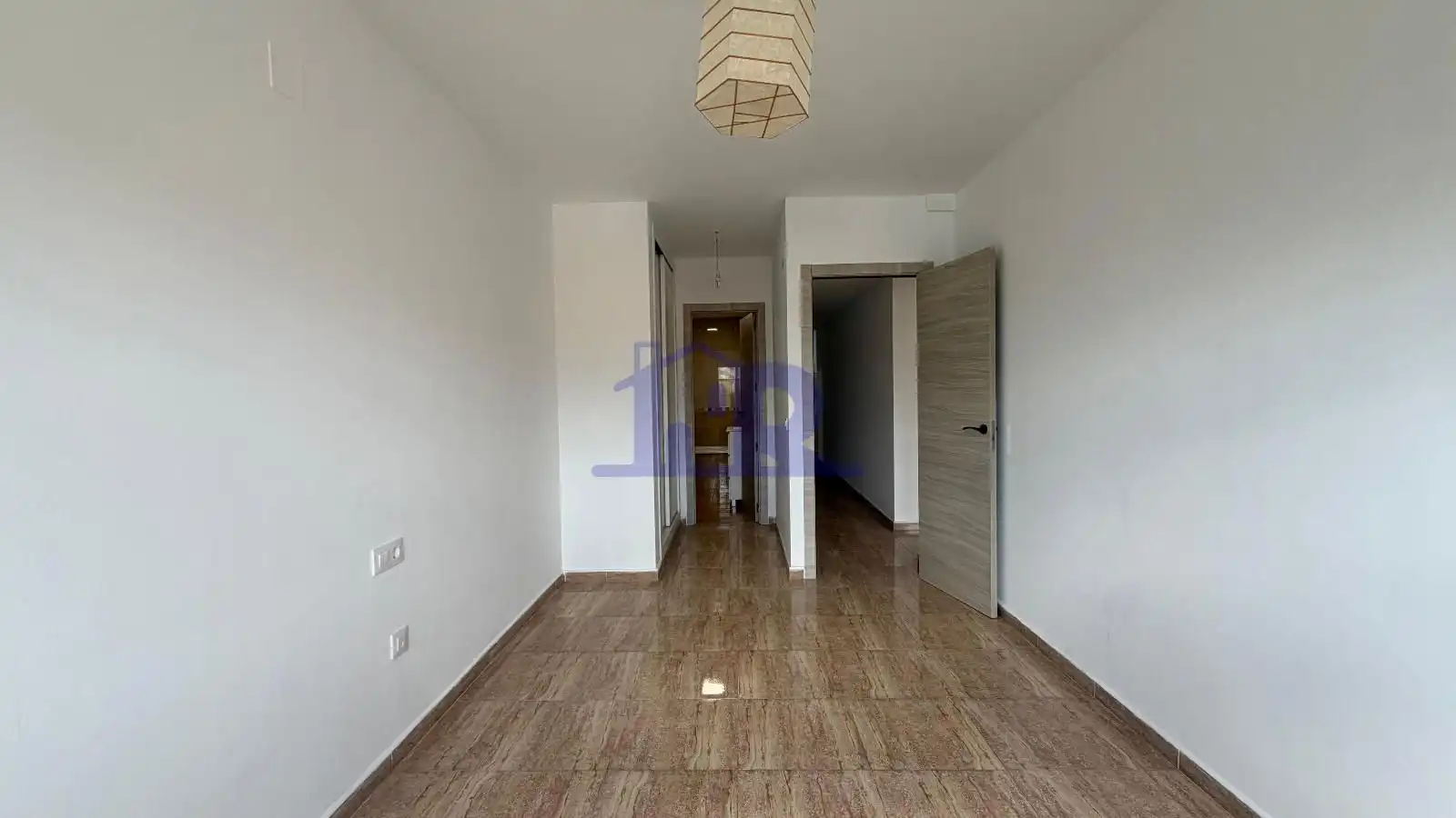 Piso en venta en Arcas del Villar con Calefacción y Trastero