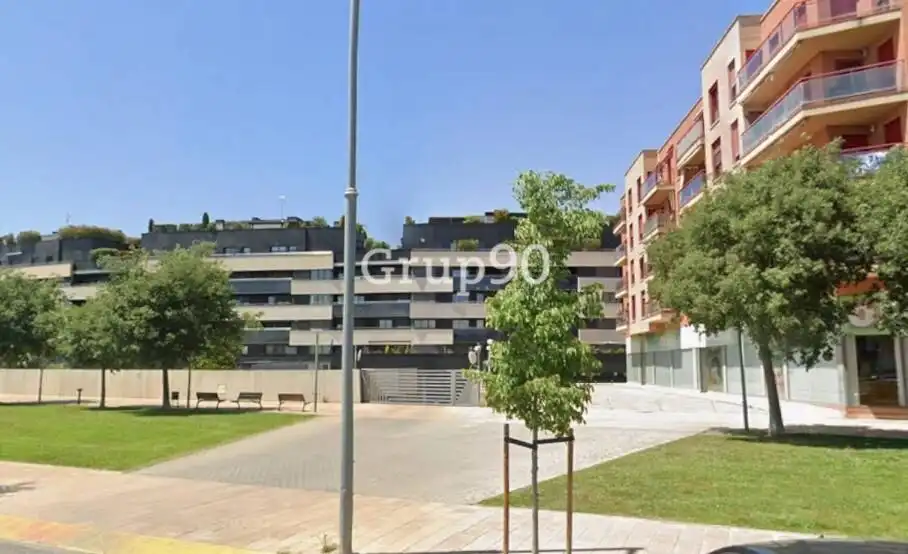 Vista exterior de Garatge en venda en Lleida