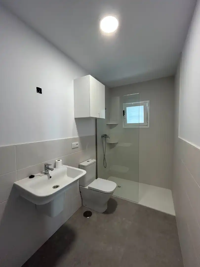 Bany de Apartament de lloguer en Ribeira amb Terrassa, Moblat i Forn