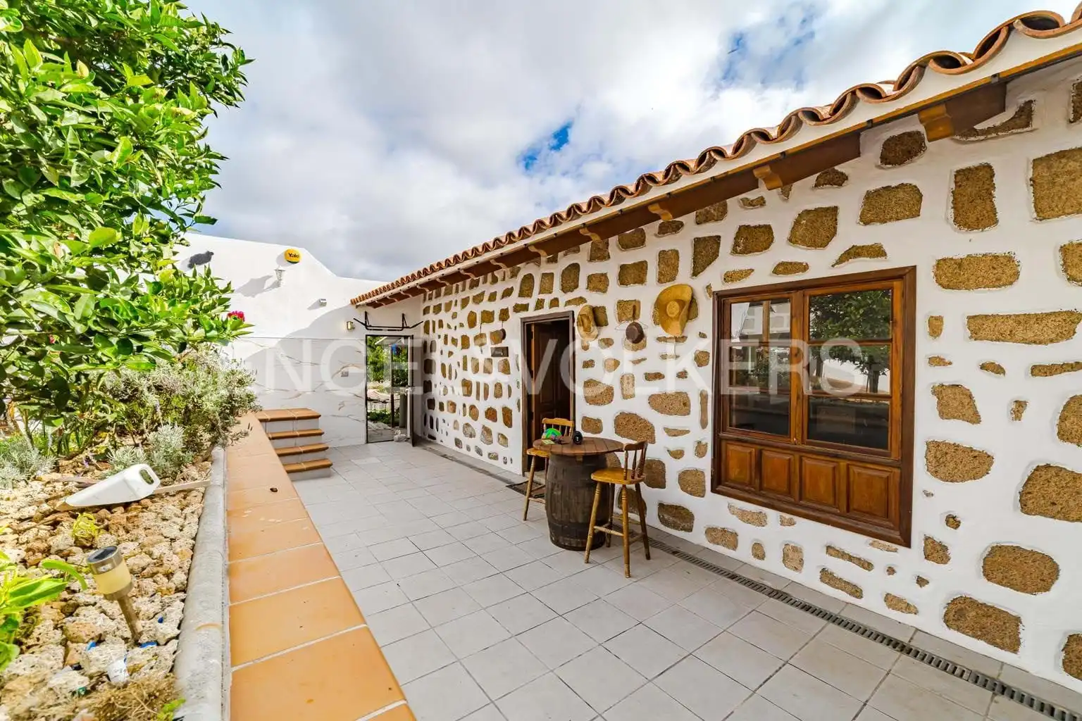 Exterior view of Houses for sale in Granadilla de Abona  with Terrace, Swimming Pool and Furnished