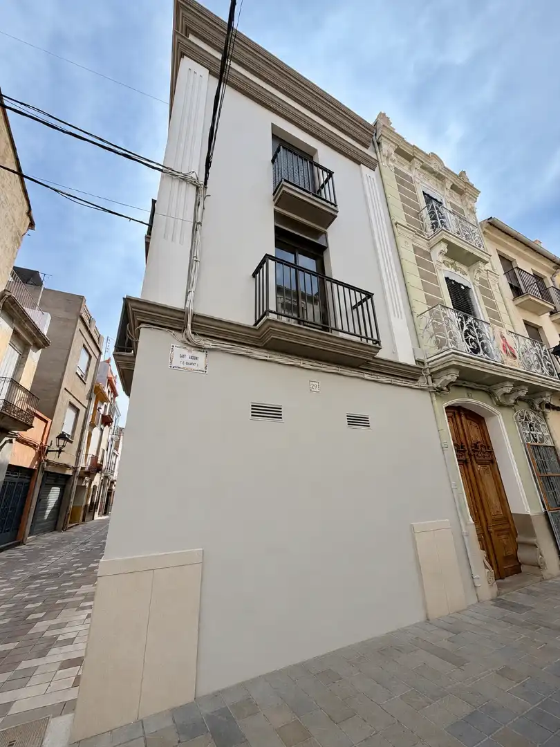Vista exterior de Casa o chalet en venta en Almazora / Almassora con Horno y Balcón