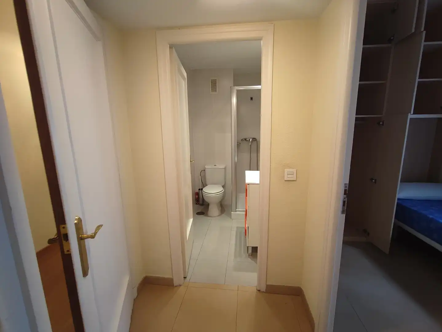 Baño de Piso de alquiler en Madrid con Aire acondicionado, Calefacción y Terraza