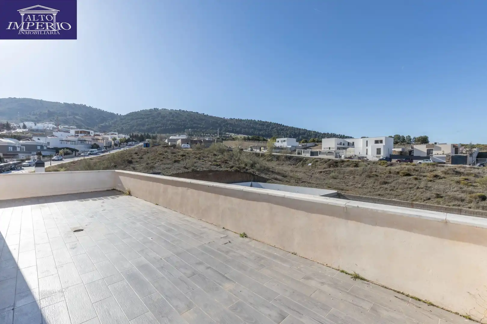 Detached house with terrace for sale in Calle Puntal de las Siete Lagunas 18, imagen 9