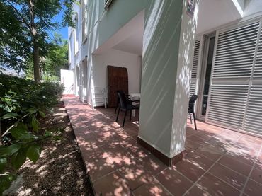 Apartament amb jardí de lloguer a benirras