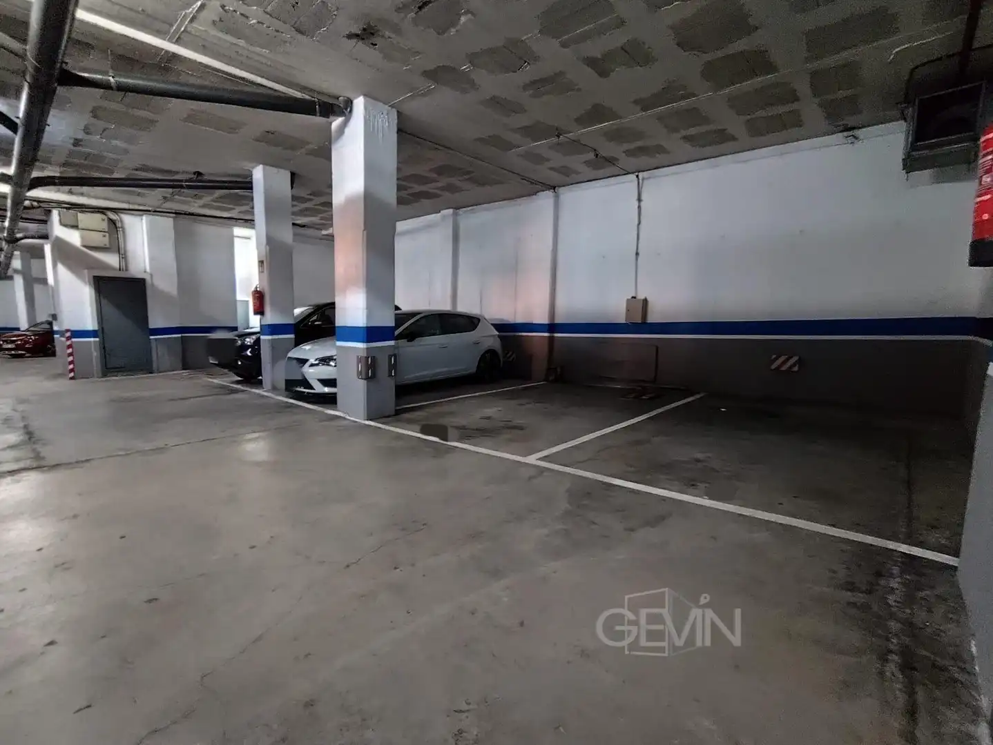 Parking de Piso en venta en Santa Perpètua de Mogoda con Aire acondicionado, Trastero y Balcón