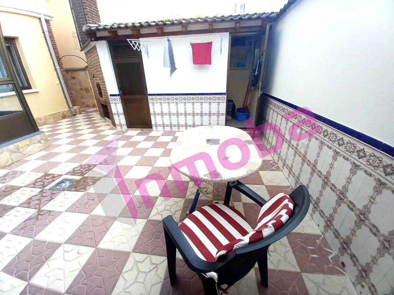 Terrassa de Casa o xalet en venda en Aranda de Duero amb Calefacció, Jardí privat i Parquet