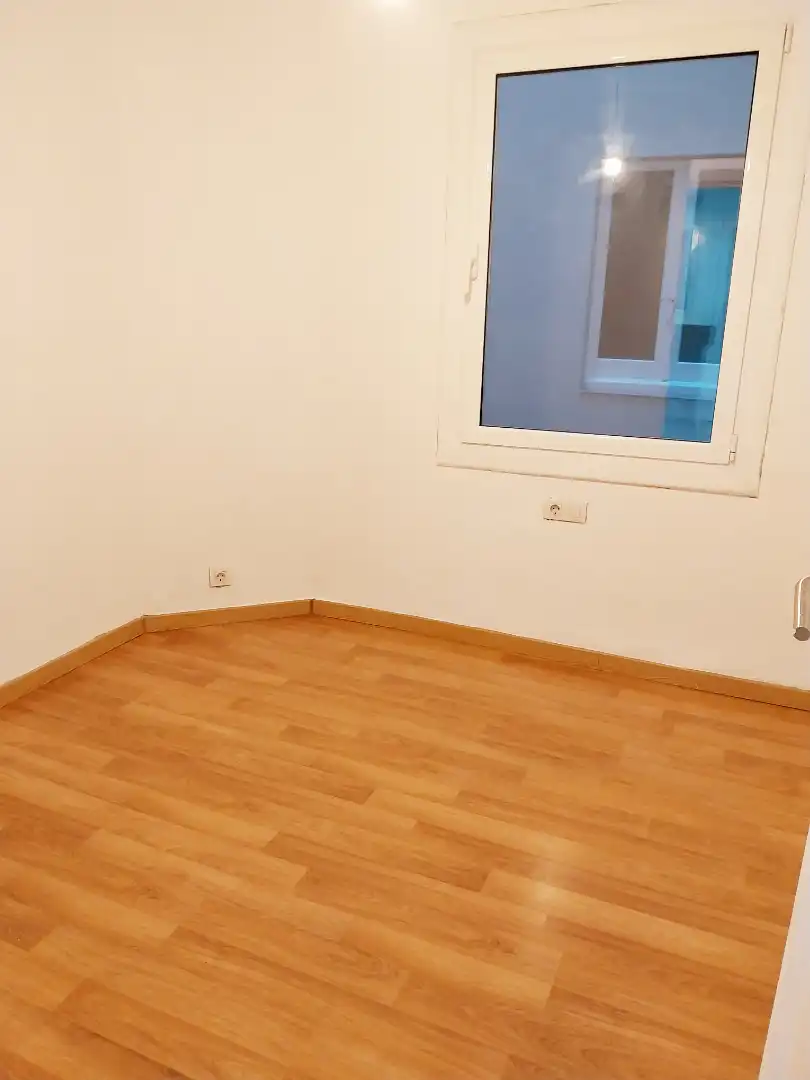 Bedroom of Flat for rent in Barcelona  with Heating, Terrace and Oven