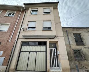 Vista exterior de Casa o xalet en venda en Aranda de Duero