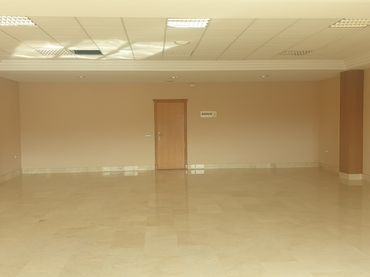 Office space to rent in P.E. Picaraña - Padrón