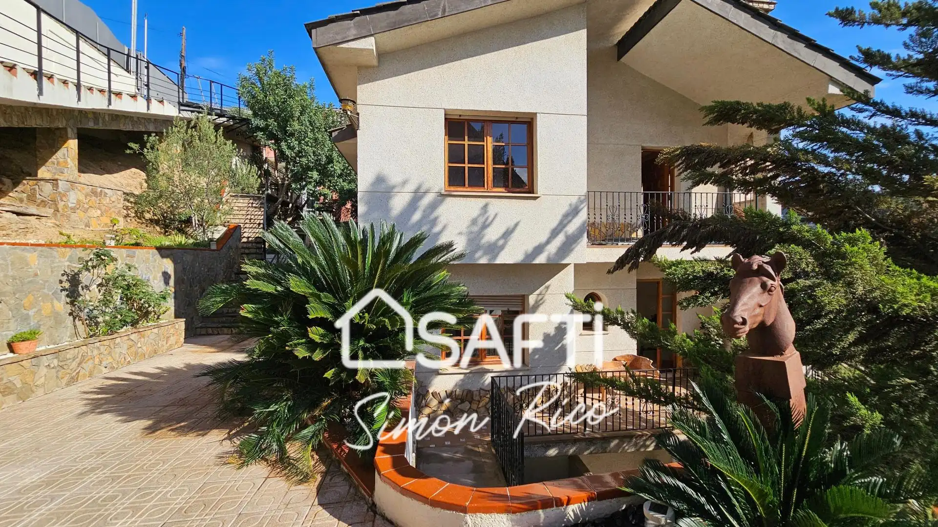 Casa con terraza en venta en Cervelló, imagen 3