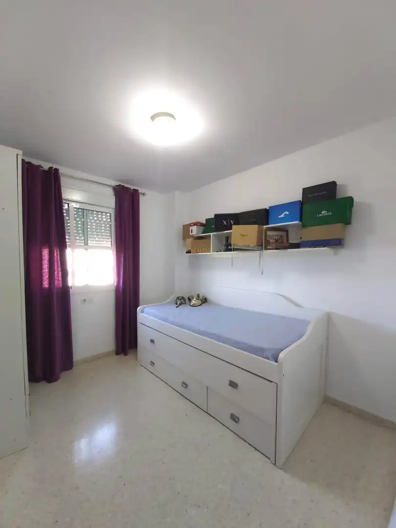 Schlafzimmer von Haus oder Chalet zum Verkauf in Utrera mit Klimaanlage, Heizung und Abstellraum