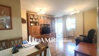 Exterior view of Flat for sale in Parla  with Terrace and Balcony