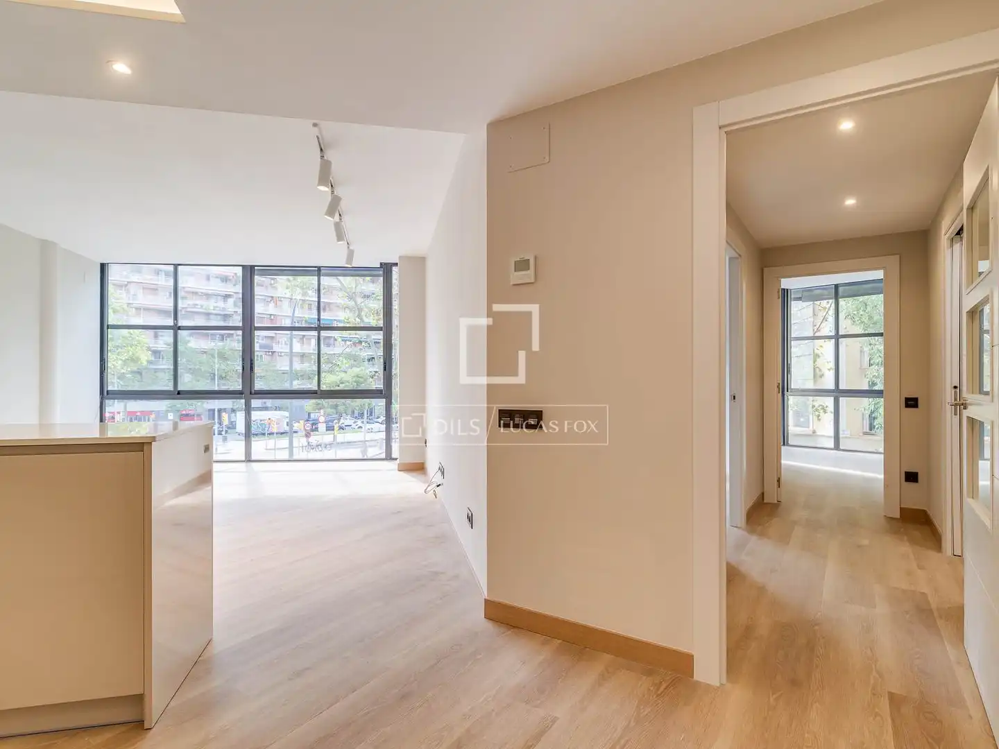 Exterior view of Flat for rent in Barcelona  with Air Conditioner and Parquet flooring