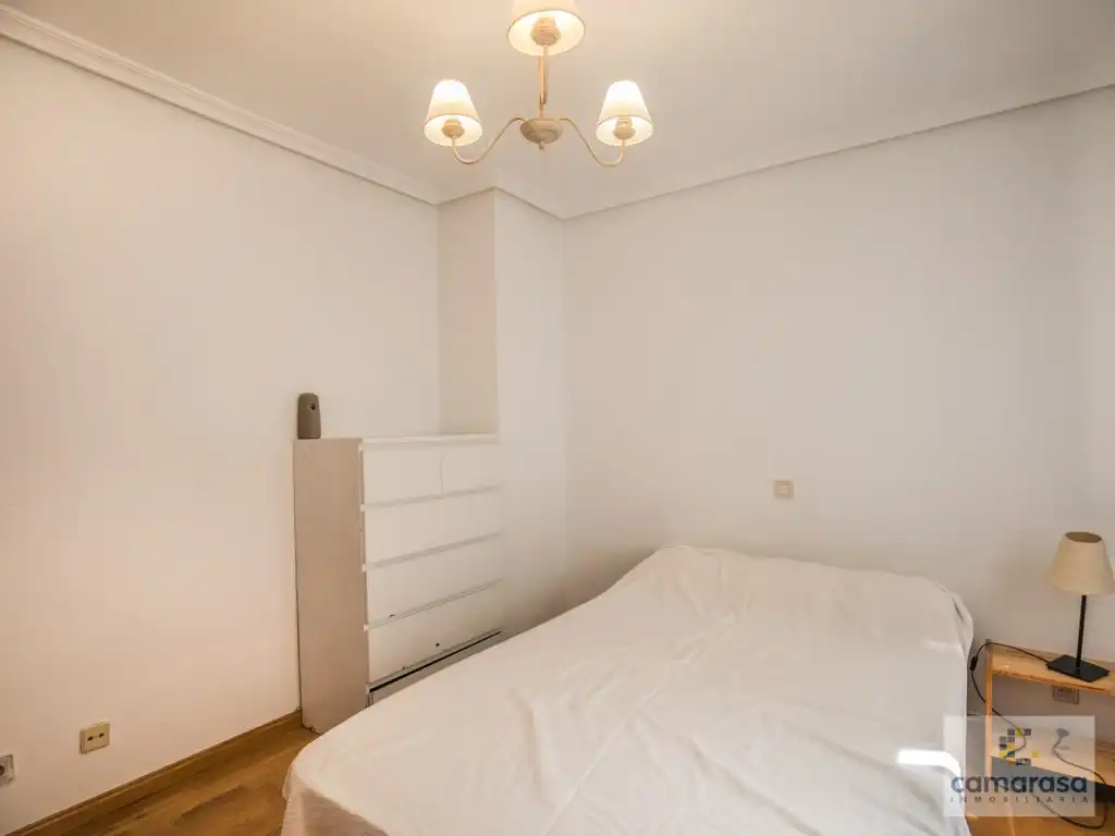 Habitación de Casa adosada en venta en Ávila