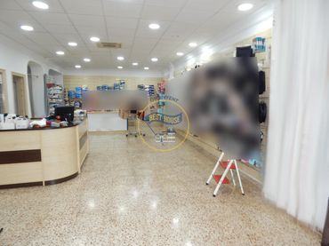 Locale commerciale in vendita a Sant Josep - Zona Hospital