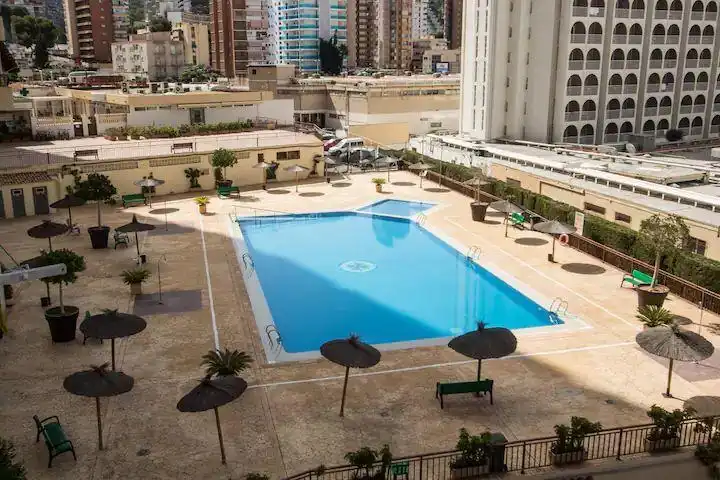 Piscina de Estudi en venda en Benidorm amb Aire condicionat, Terrassa i Piscina