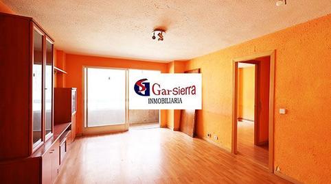 Foto 5 de Piso en venta en Numancia, Madrid