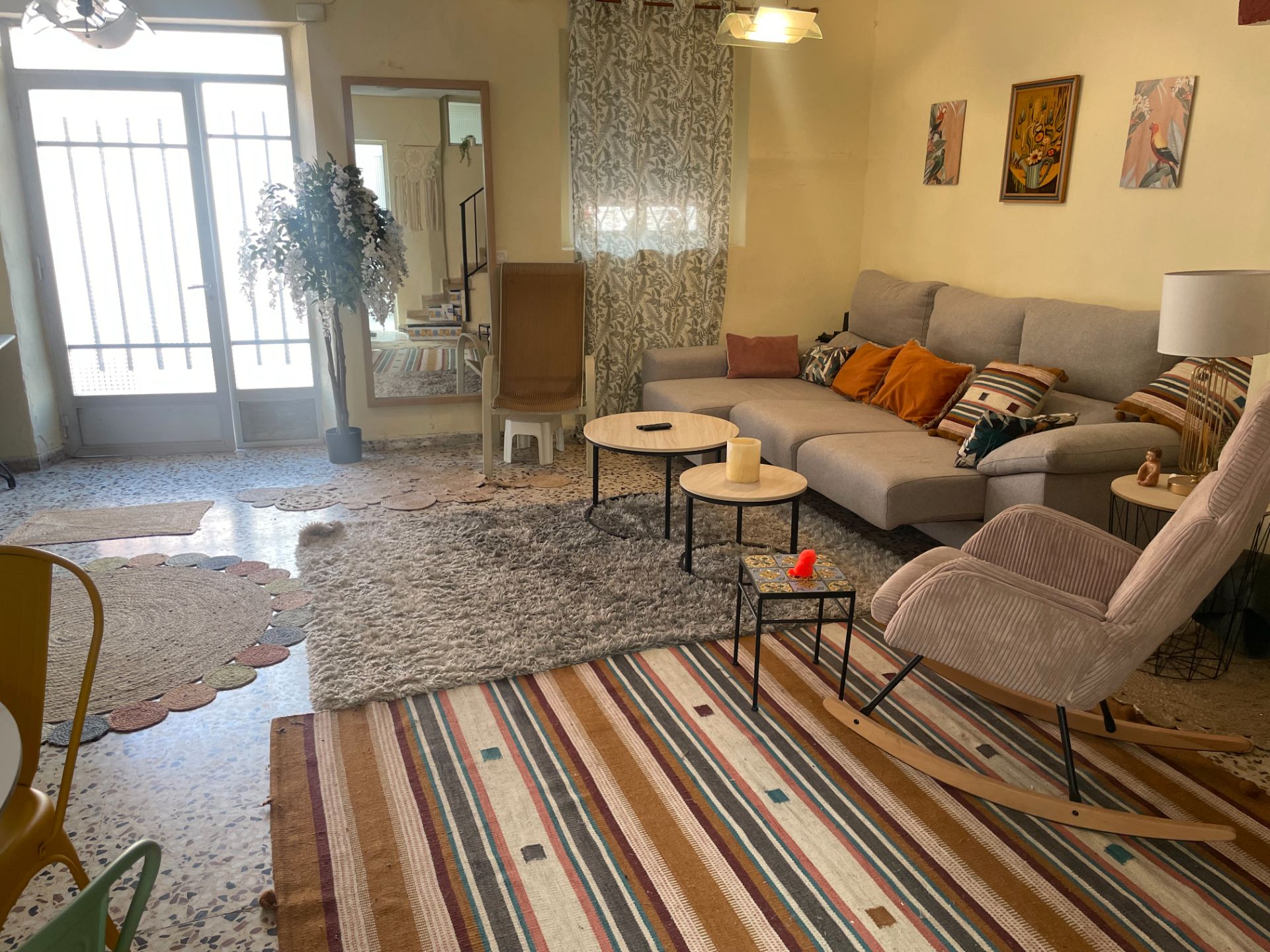 Sala d'estar de Casa o xalet en venda en Guardamar de la Safor amb Aire condicionat, Terrassa i Moblat