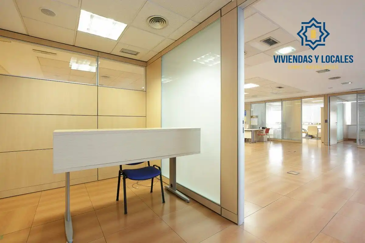 Oficina amb ascensor en venda a Campus de la Salud, imagen 13